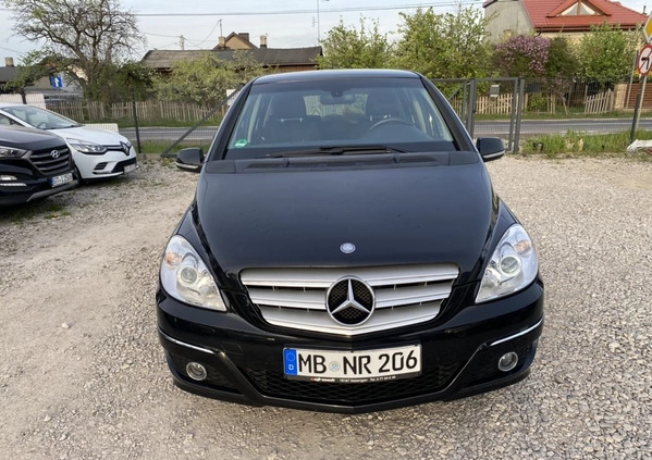 Mercedes-Benz Klasa B cena 25900 przebieg: 209000, rok produkcji 2011 z Kowal małe 436